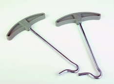 Steel peg puller